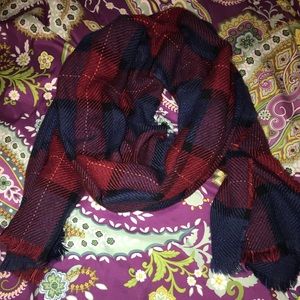 Great for fall or winter looks!